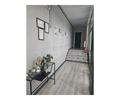 DÜZ AYAK ANA CADDE ÜZERİNDE DEVREN MUAYENEHANE